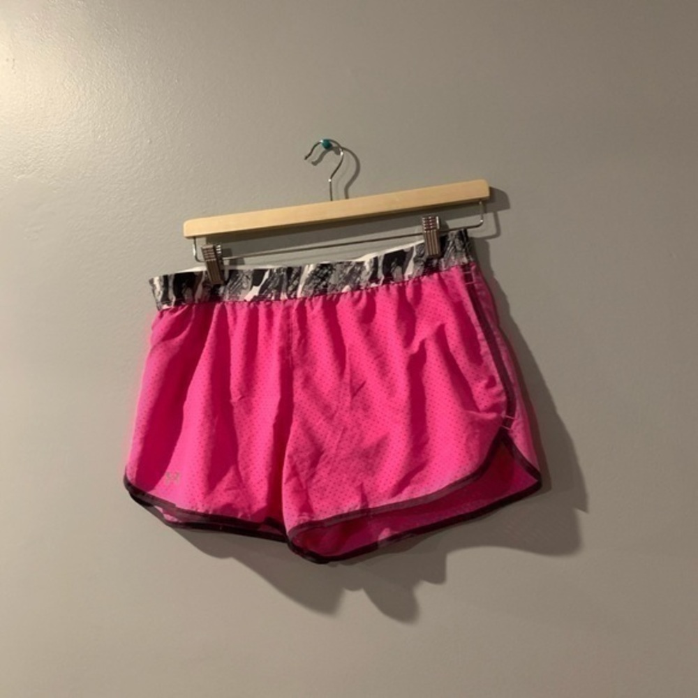 under armour | comfy shorts